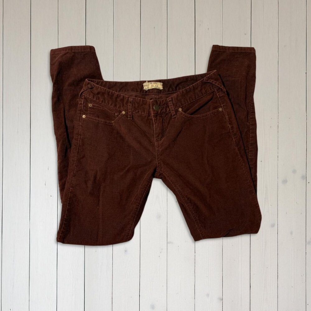 Free People low rise corduroy pants - size 28